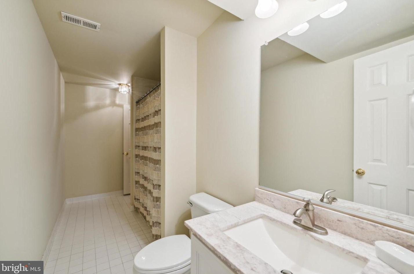 43237 Lighthouse Pl, Fairfax VA 20152-5341 exterior