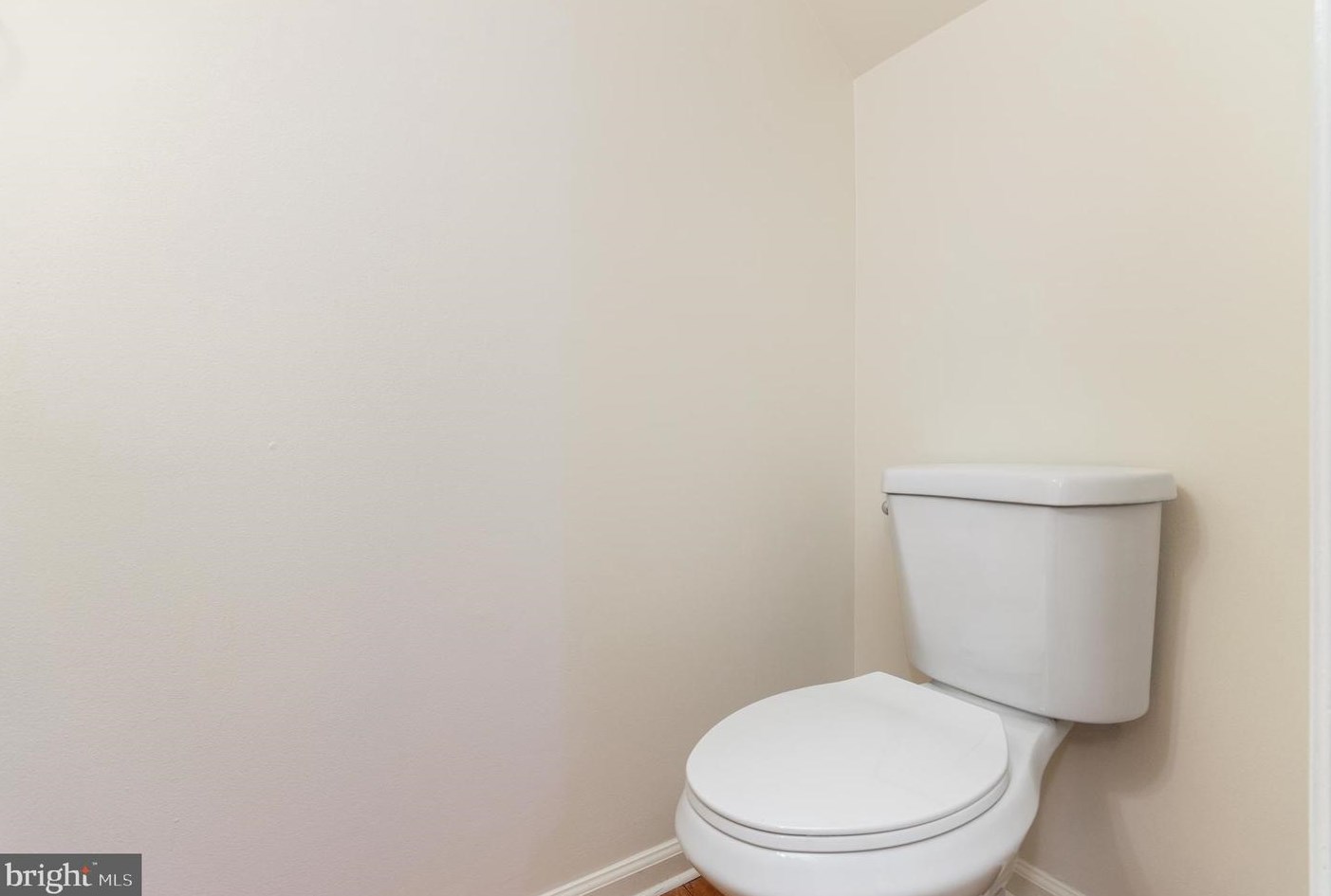 42293 Onyx Ter, Stone Ridge VA  20105-2958 exterior