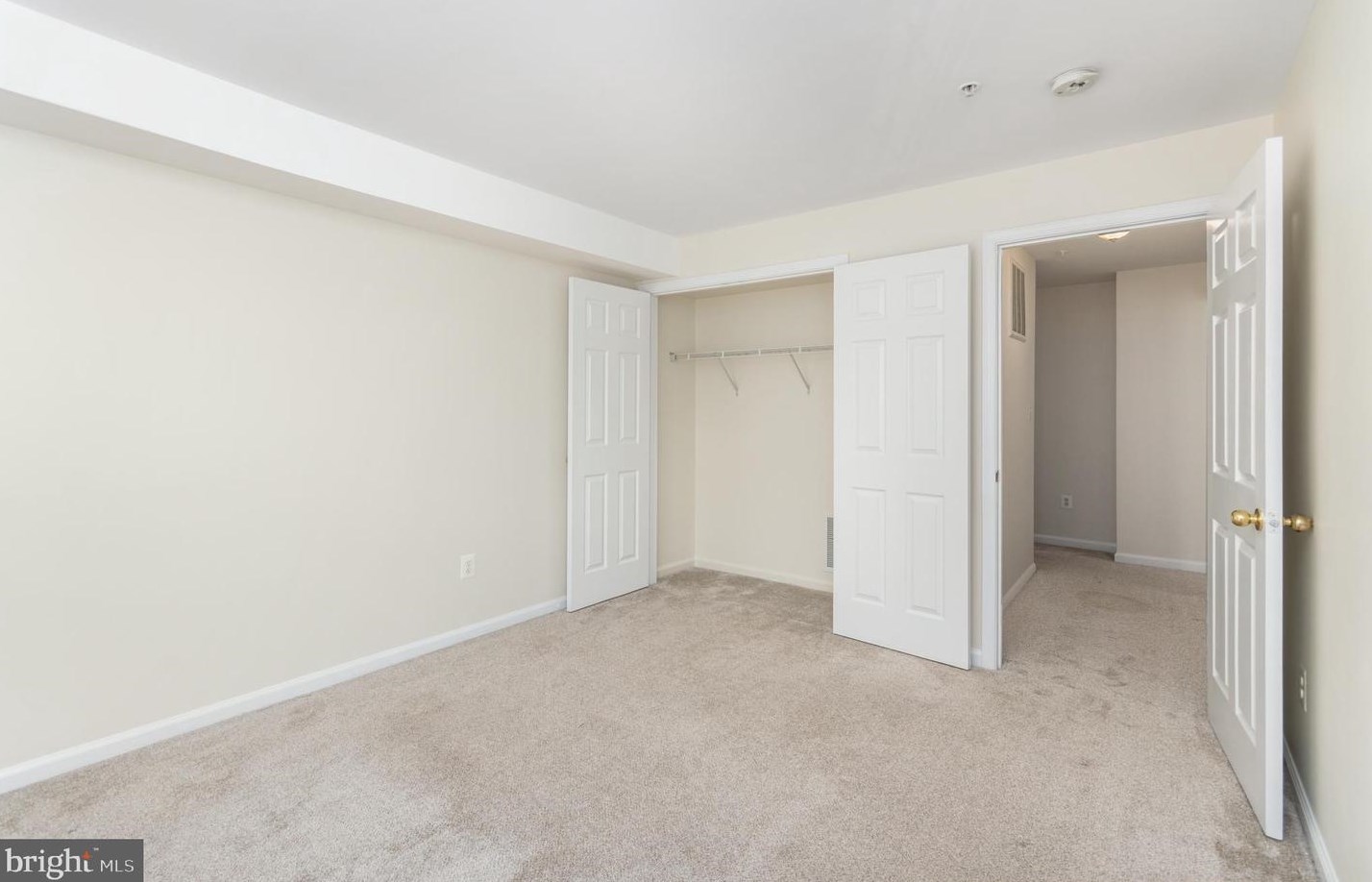 42293 Onyx Ter, Stone Ridge VA  20105-2958 exterior