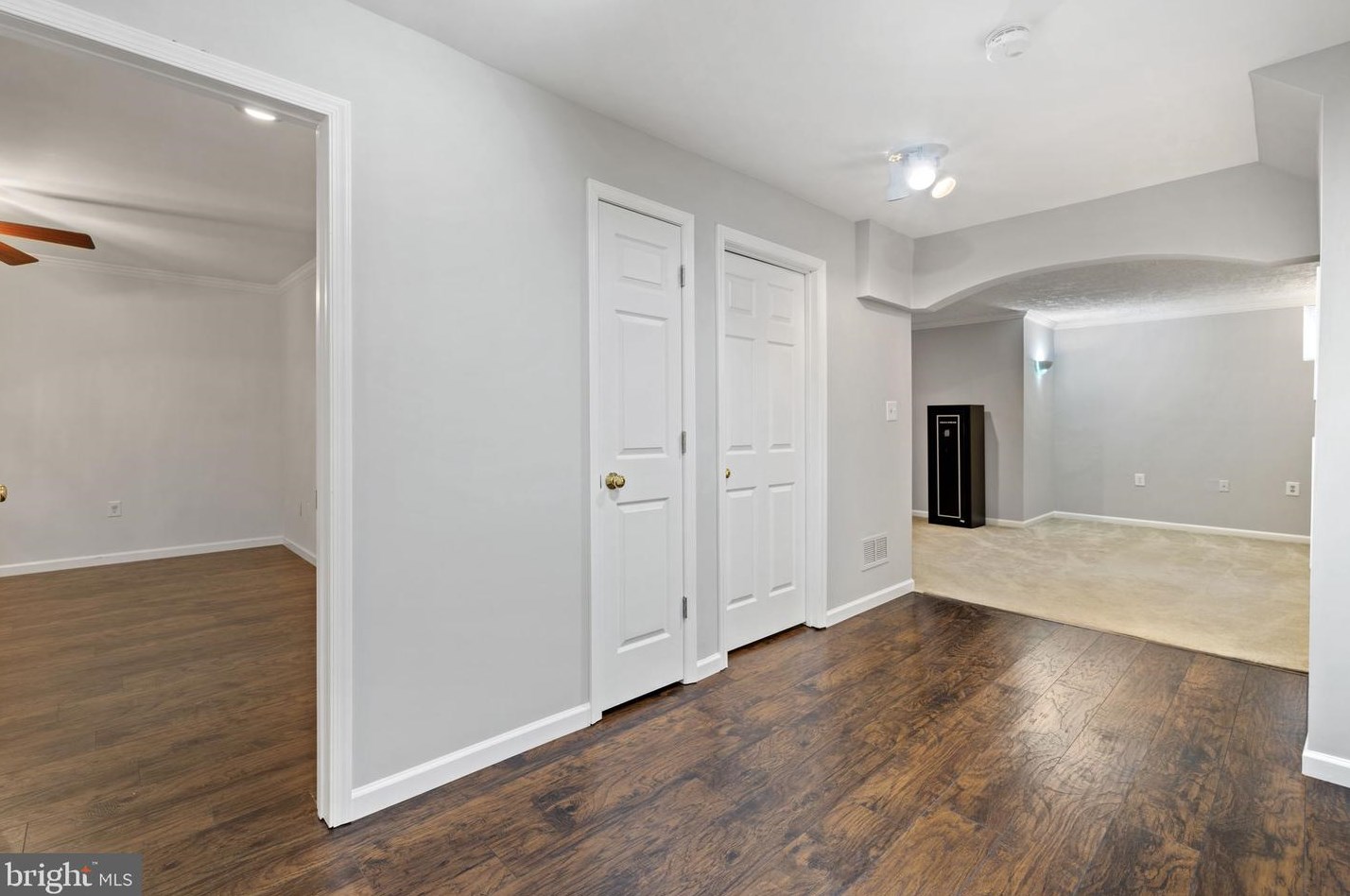 21825 Formosa Sq, Dulles VA  20164-7036 exterior