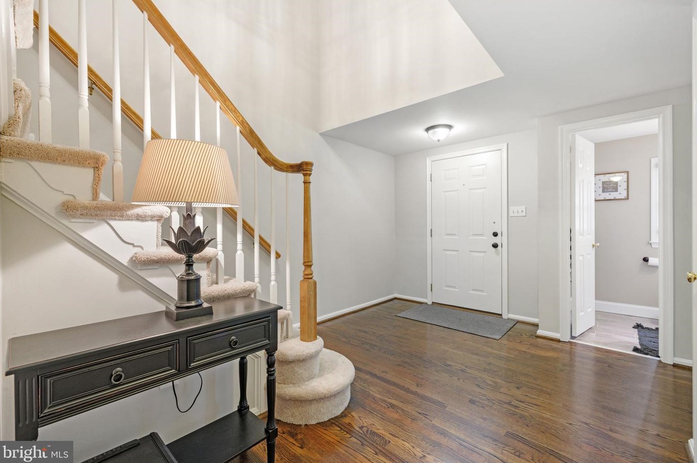21825 Formosa Sq, Dulles VA  20164-7036 exterior