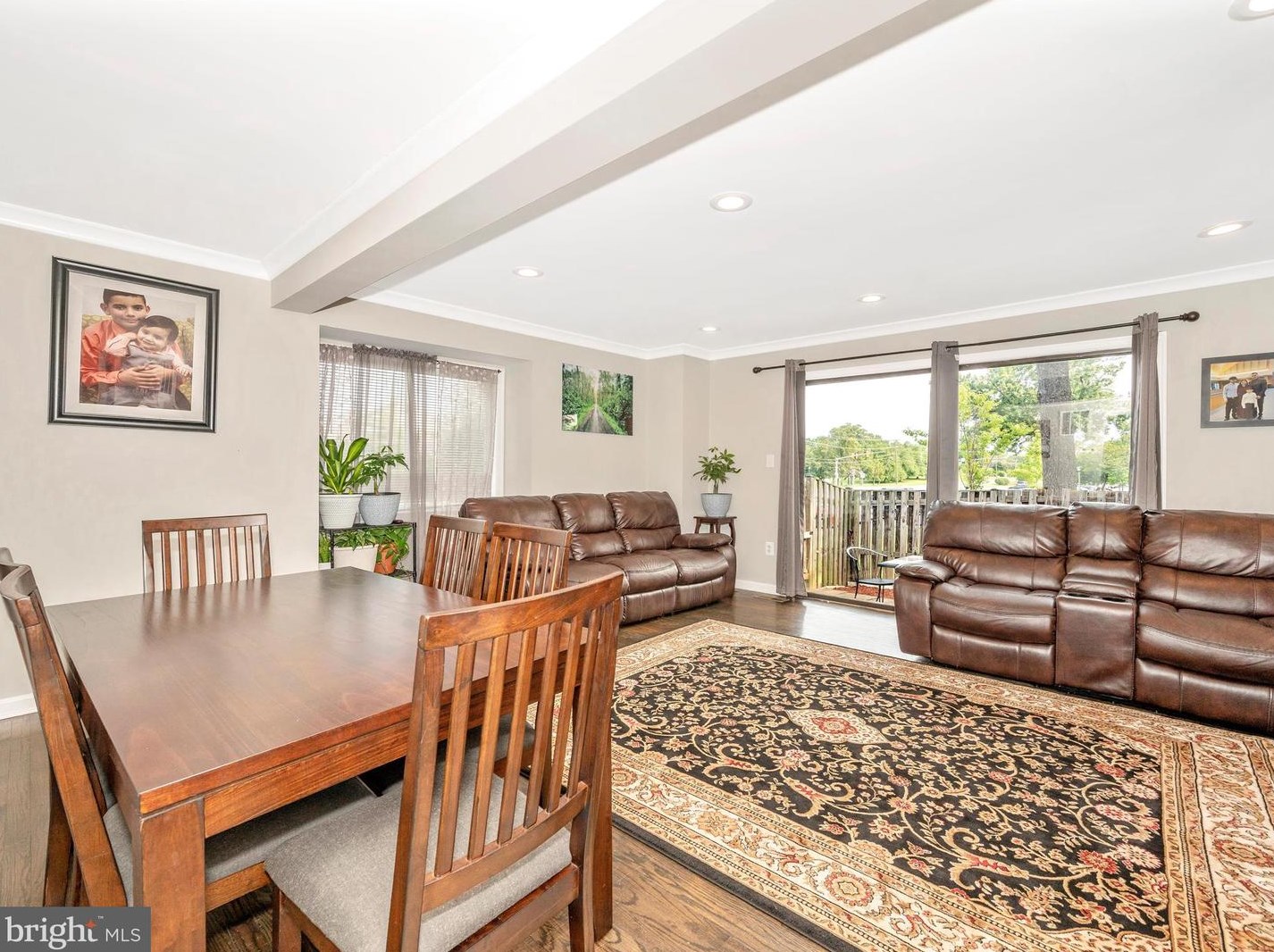 806 Brethour Ct, Dulles VA  20164-1438 exterior