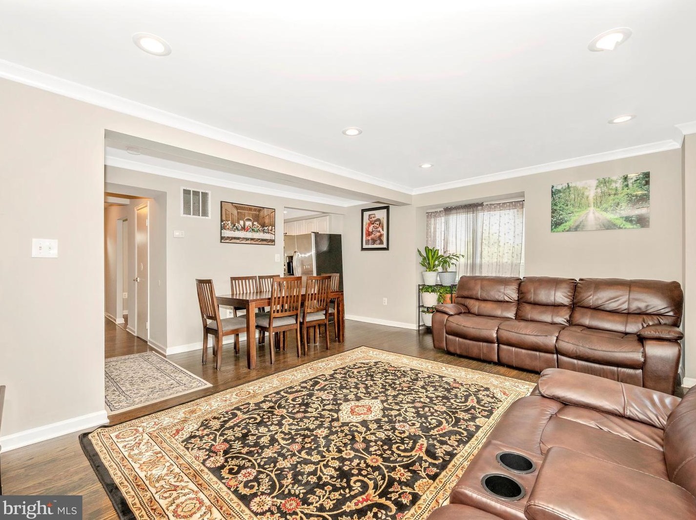 806 Brethour Ct, Dulles VA  20164-1438 exterior