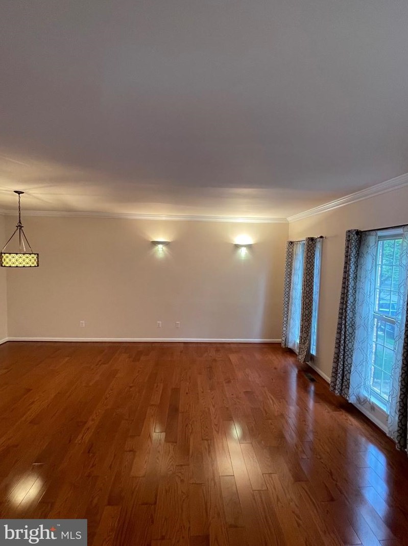 20597 Banbury Sq, Dulles VA  20165-7550 exterior