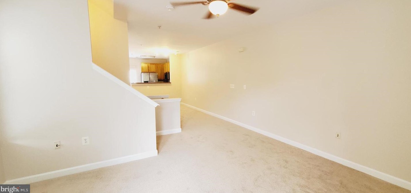 42529 Hollyhock Ter, Ashburn VA 20148-4839 exterior