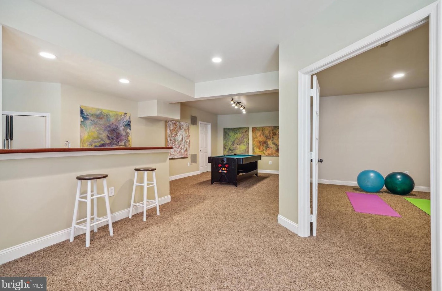11317 Stonehouse Pl, Dulles VA  20165-5122 exterior