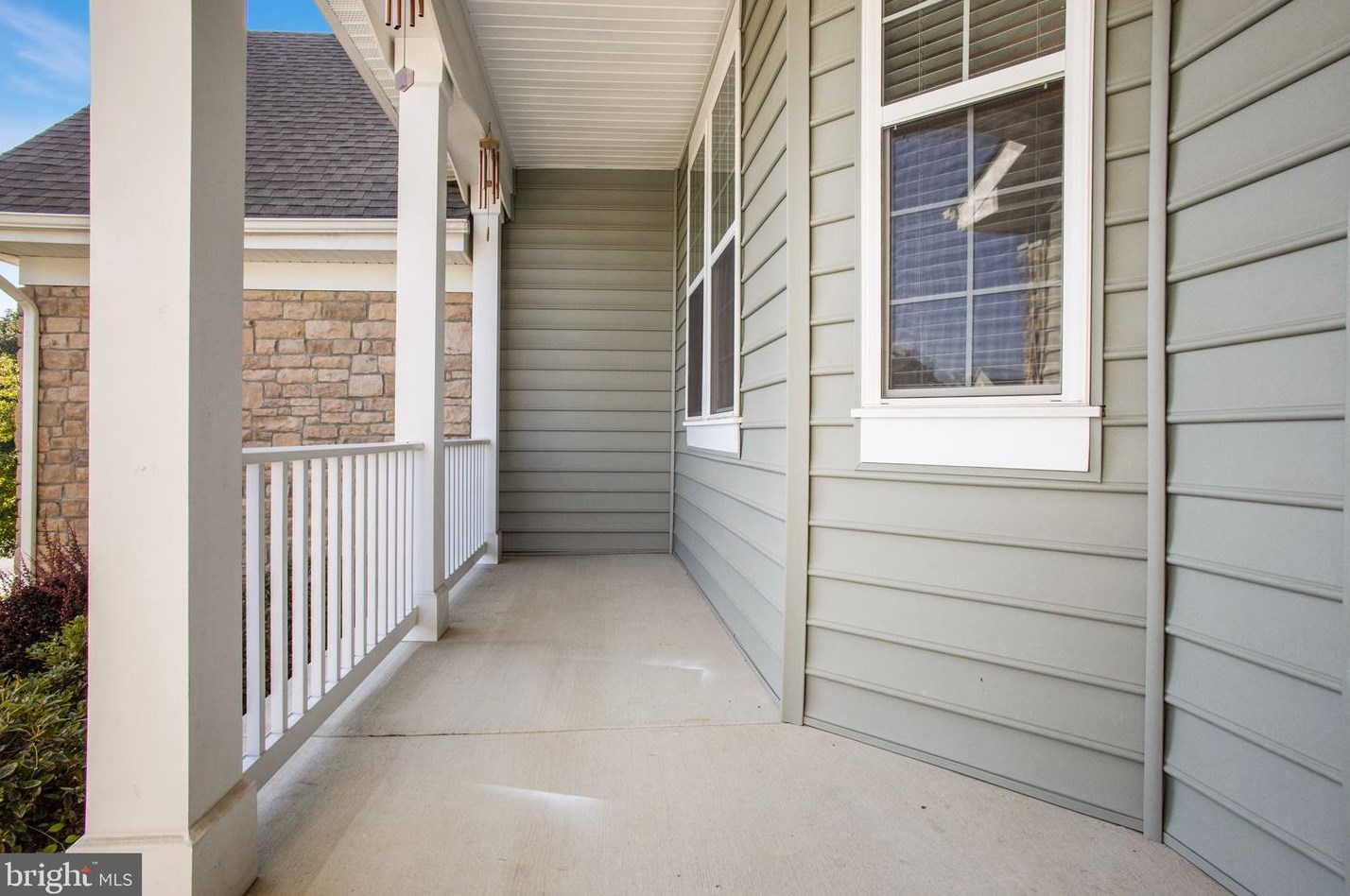 20922 Goose Preserve Dr, Ashburn VA  20148 exterior