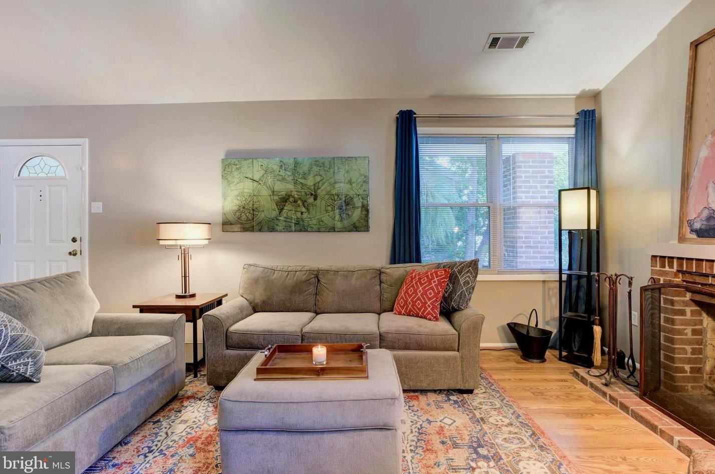 212 Penny Ln, Dulles VA  20164-1606 exterior