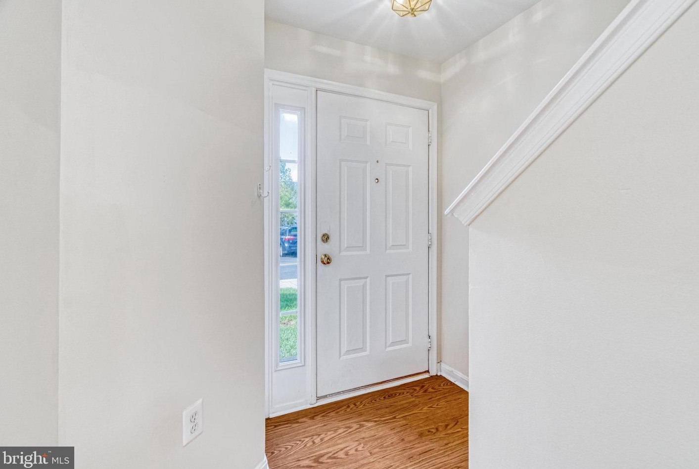 23078 Fontwell Sq, Dulles VA  20166-4348 exterior