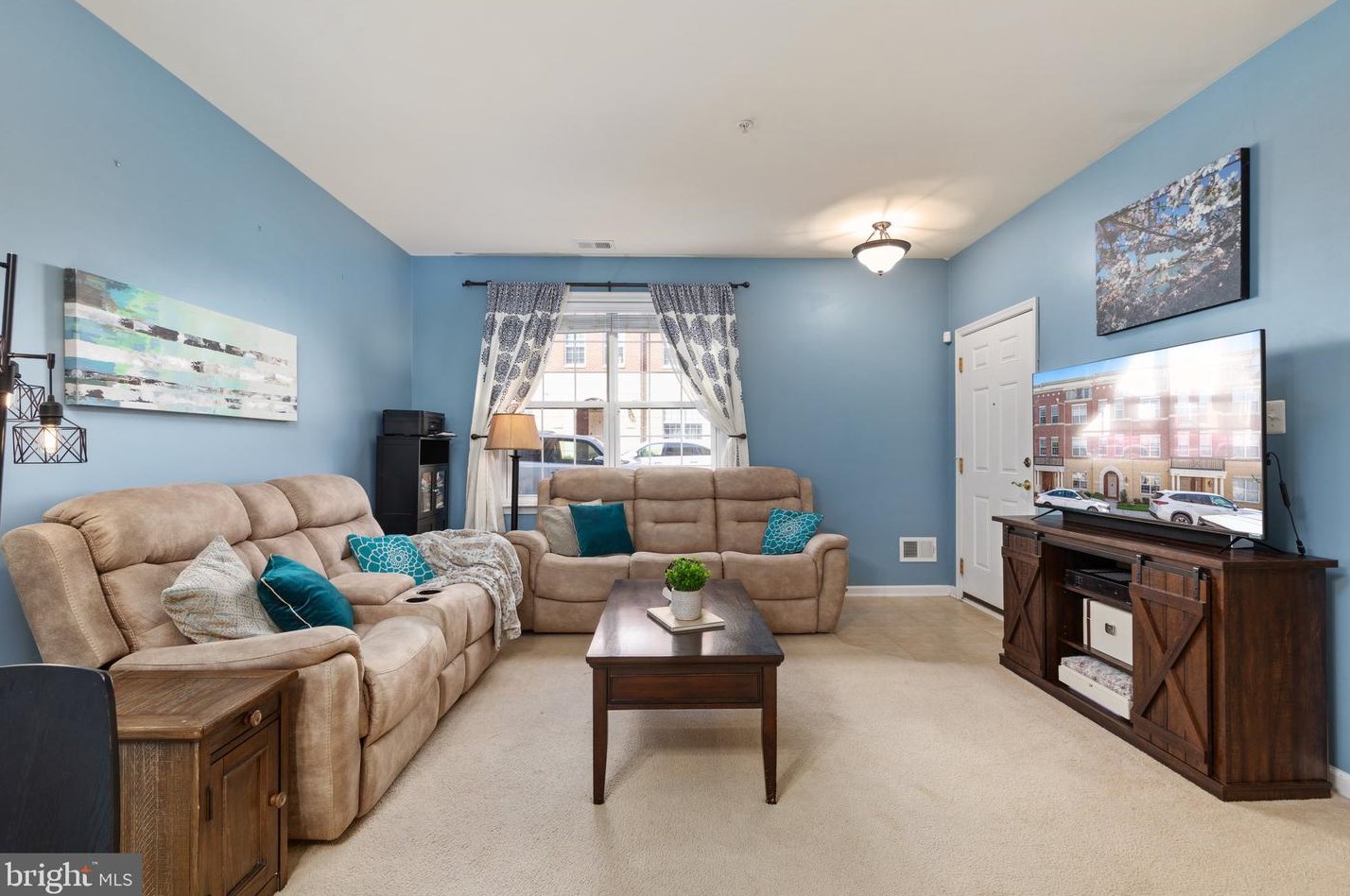 42591 Hollyhock Ter, Ashburn VA 20148-6408 exterior