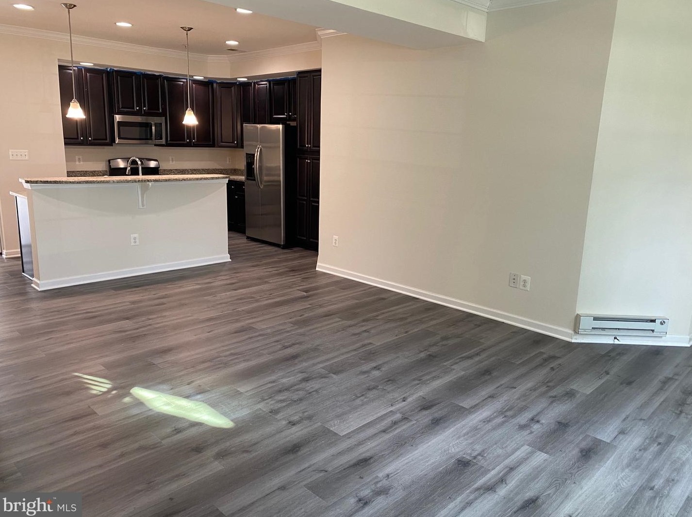 42579 Burbank Ter, Dulles VA  20166-2681 exterior