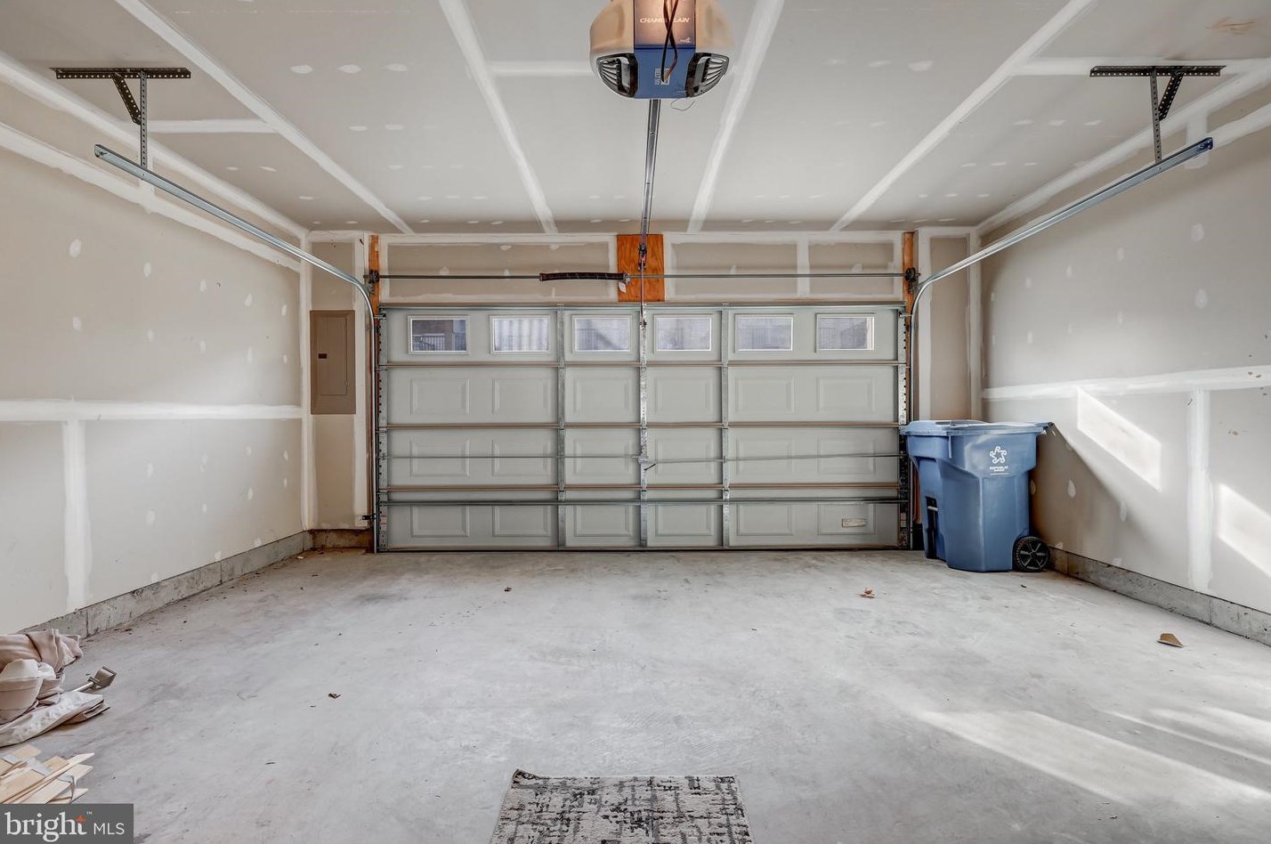 23419 Epperson Sq, Ashburn VA  20148-7428 exterior