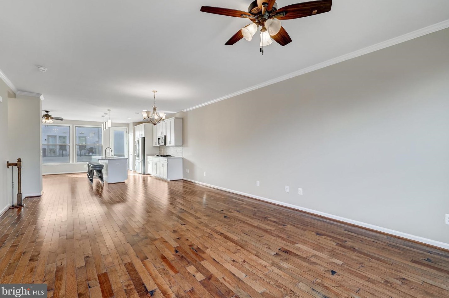 23419 Epperson Sq, Ashburn VA  20148-7428 exterior