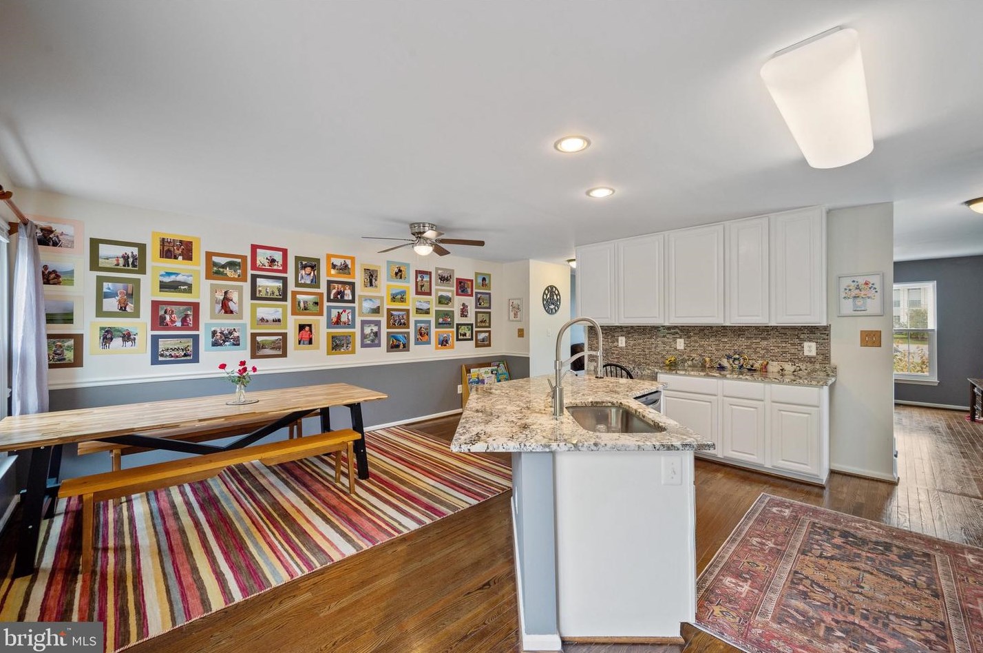 22340 Great Trail Ter, Dulles VA  20164-5228 exterior