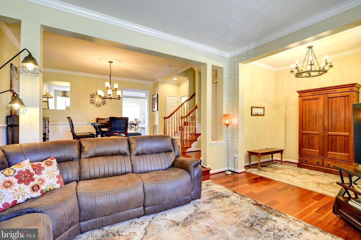 42494 Legacy Park Dr, Ashburn VA  20148-5616 exterior