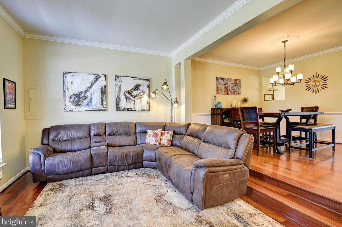 42494 Legacy Park Dr, Ashburn VA  20148-5616 exterior