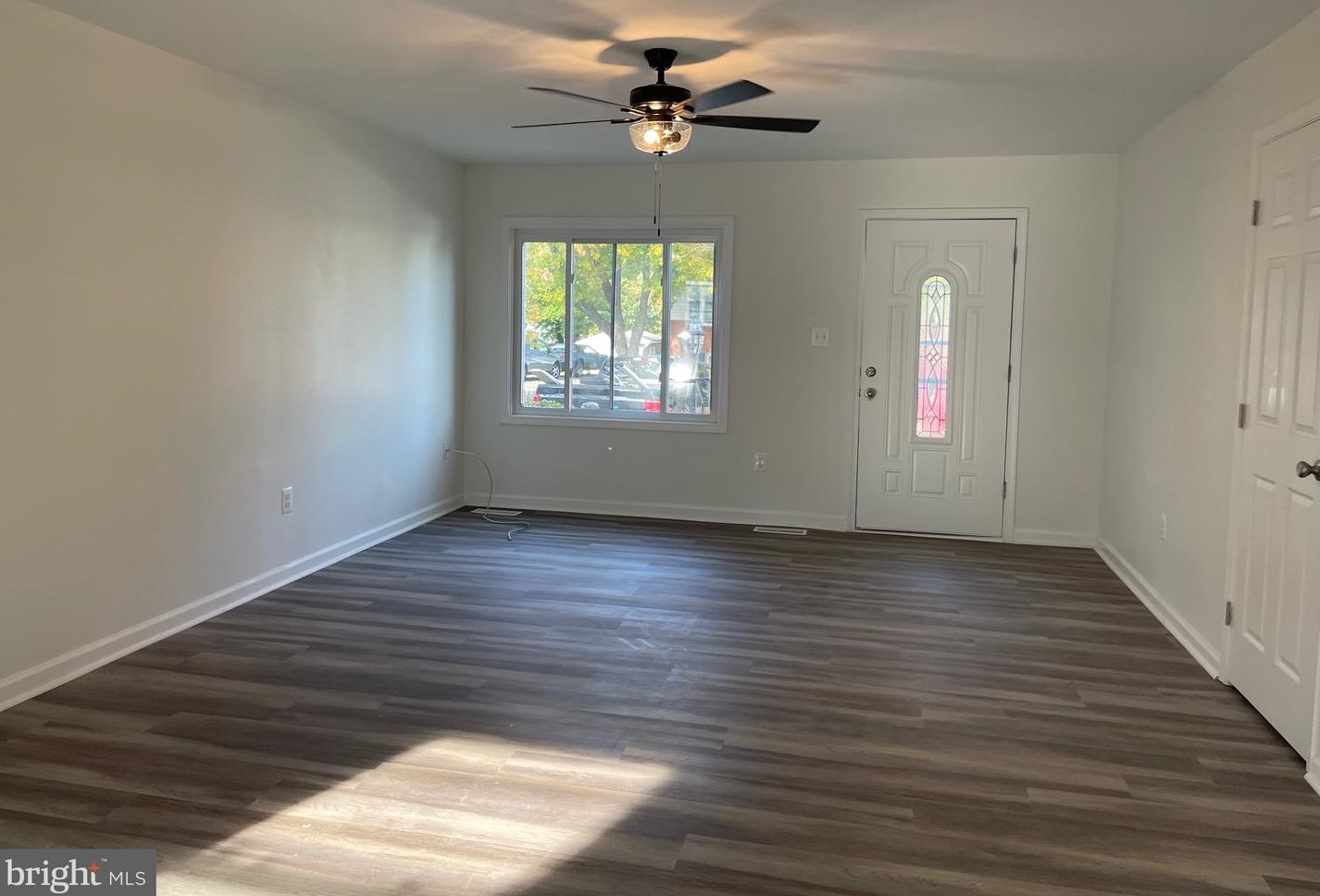 607 Nettle Tree Rd, Dulles VA  20164-4725 exterior