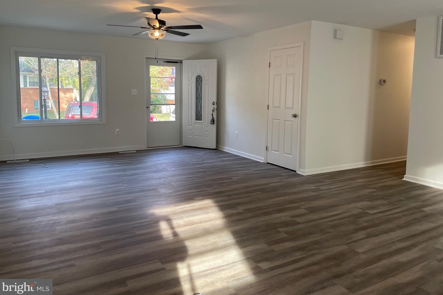 607 Nettle Tree Rd, Dulles VA  20164-4725 exterior