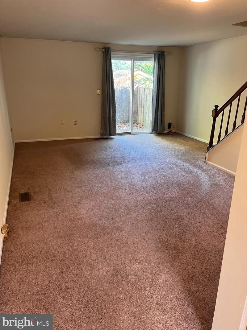 34 Gannon Way, Dulles VA  20165-5768 exterior
