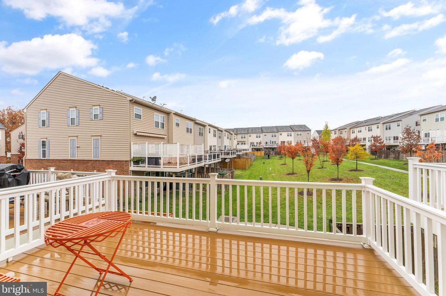 45940 Grammercy Ter, Dulles VA  20166-7806 exterior