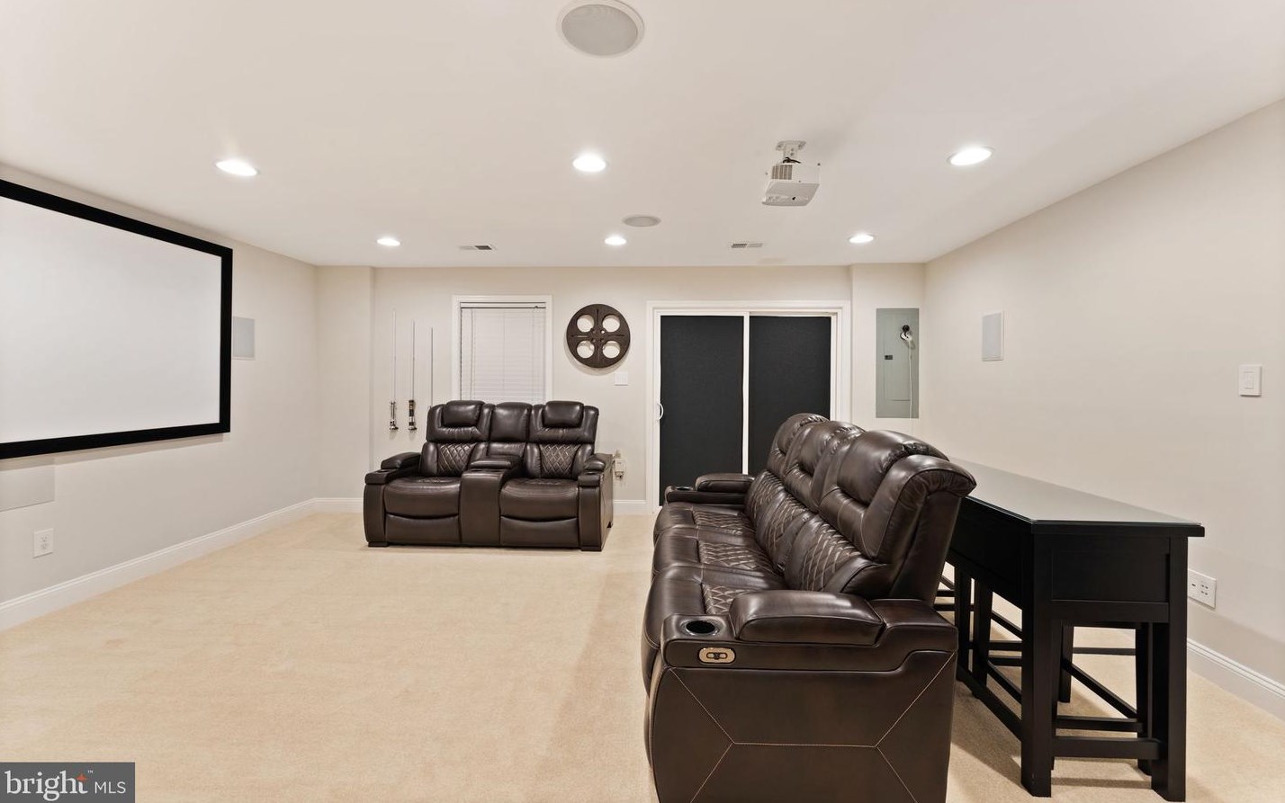 45940 Grammercy Ter, Dulles VA  20166-7806 exterior