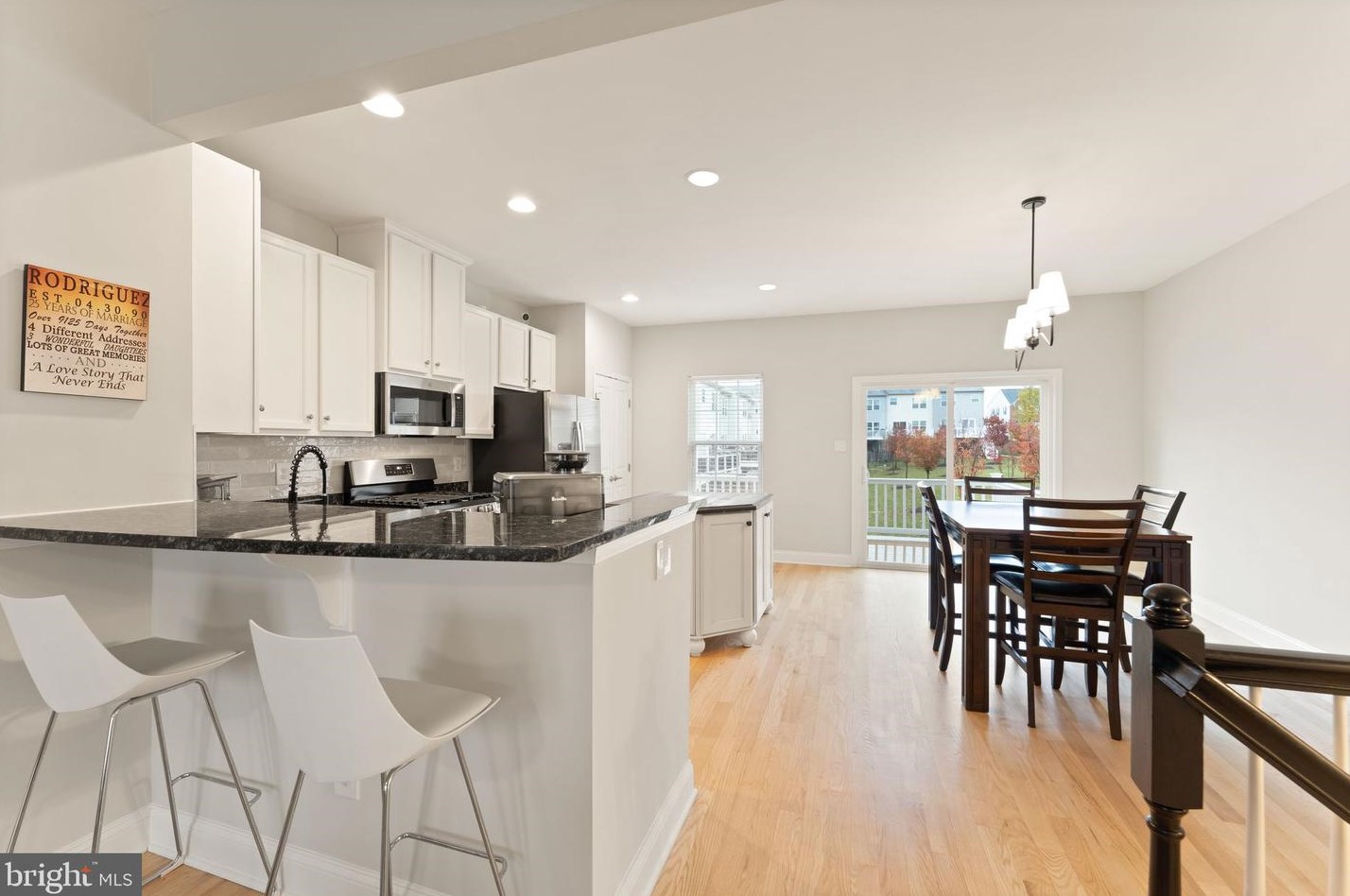 45940 Grammercy Ter, Dulles VA  20166-7806 exterior