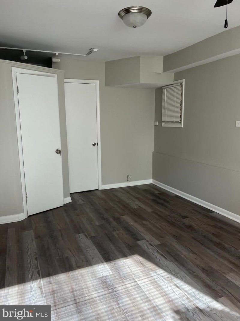 10 Royal St Se #e, Leesburg, VA 20175