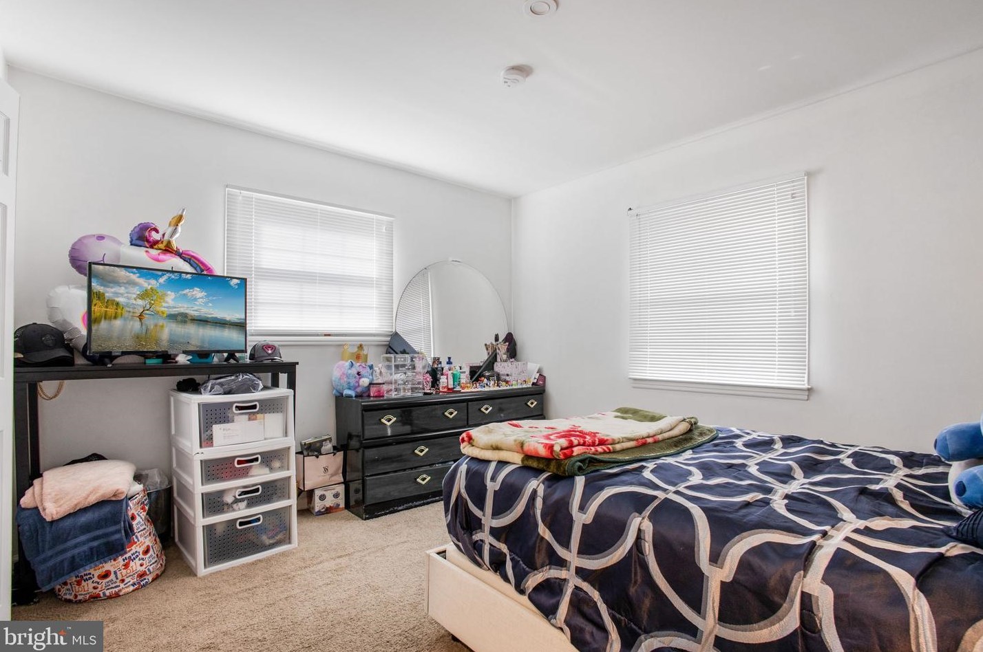 1802 Craig St, Dulles VA  20164-3533 exterior