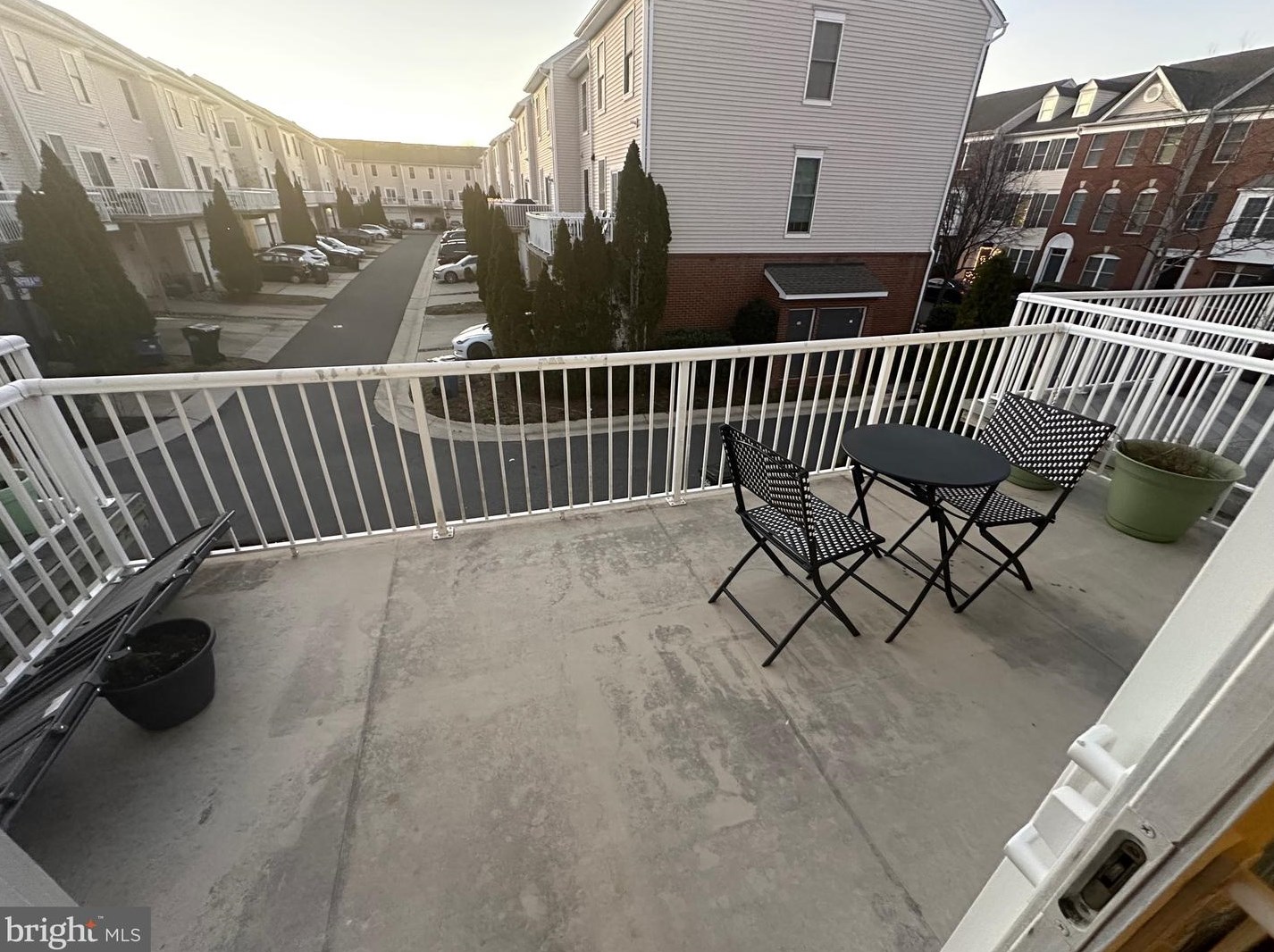 25385 Shipley Ter, Fairfax VA  20152-3982 exterior