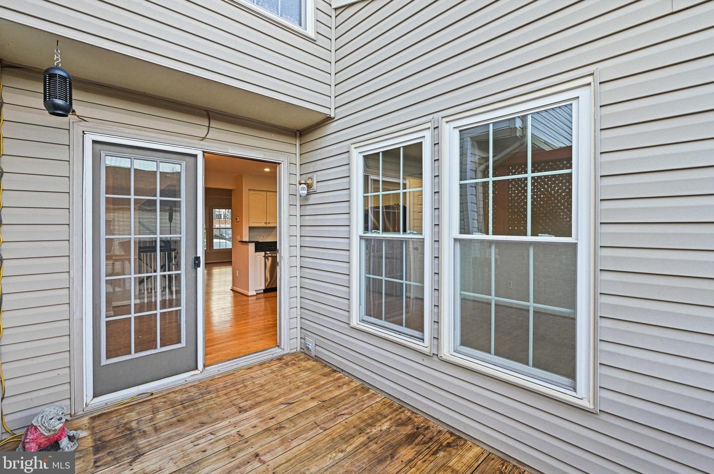 19896 Fieldgrass Sq, Ashburn VA  20147-2760 exterior