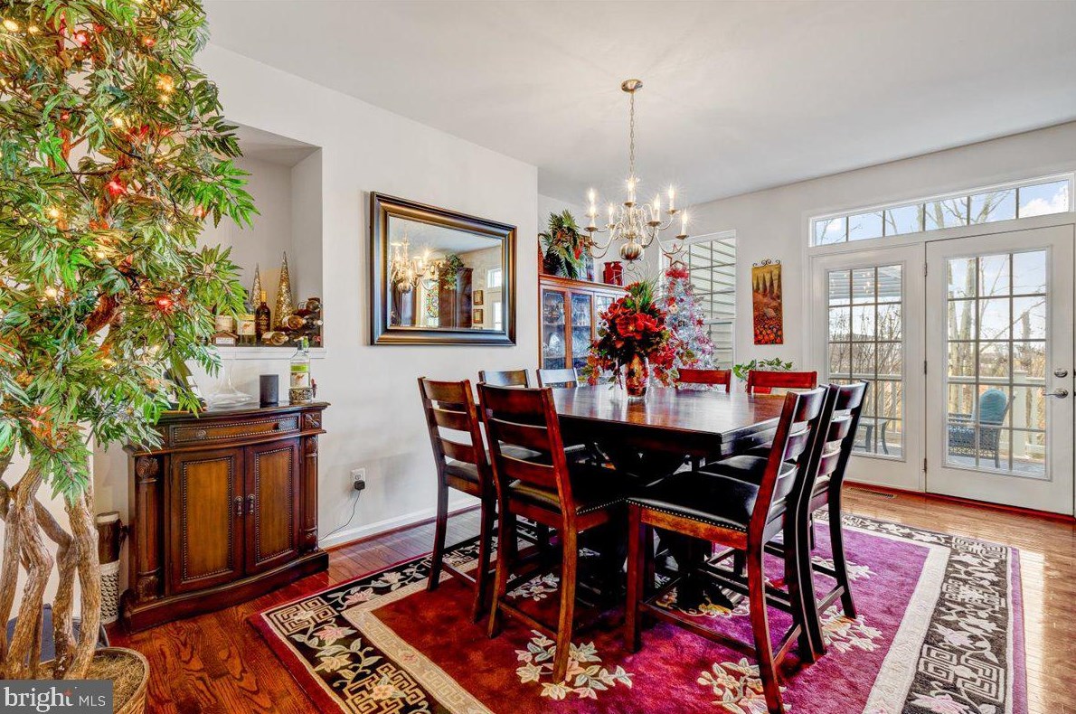 22939 Chinkapin Oak Ter, Dulles VA  20166-7803 exterior