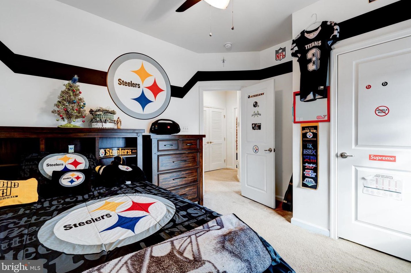 22939 Chinkapin Oak Ter, Dulles VA  20166-7803 exterior