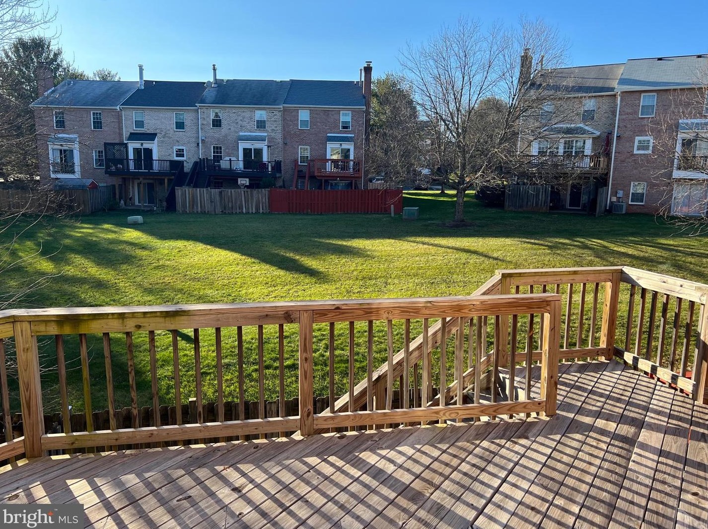 21109 Chandler Ct, Dulles VA  20164-6300 exterior