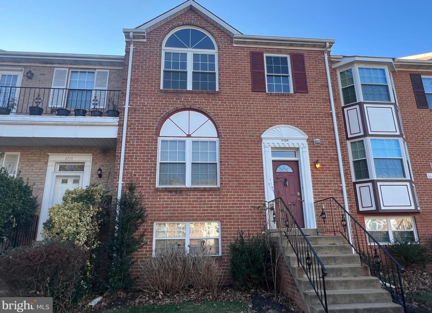 21109 Chandler Ct, Dulles VA  20164-6300 exterior