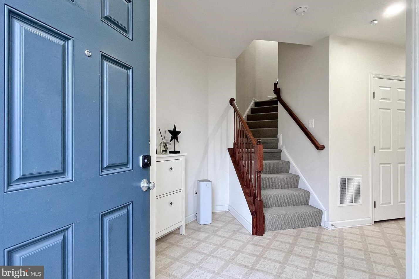 42979 Spyder Pl, Fairfax VA  20152-3480 exterior