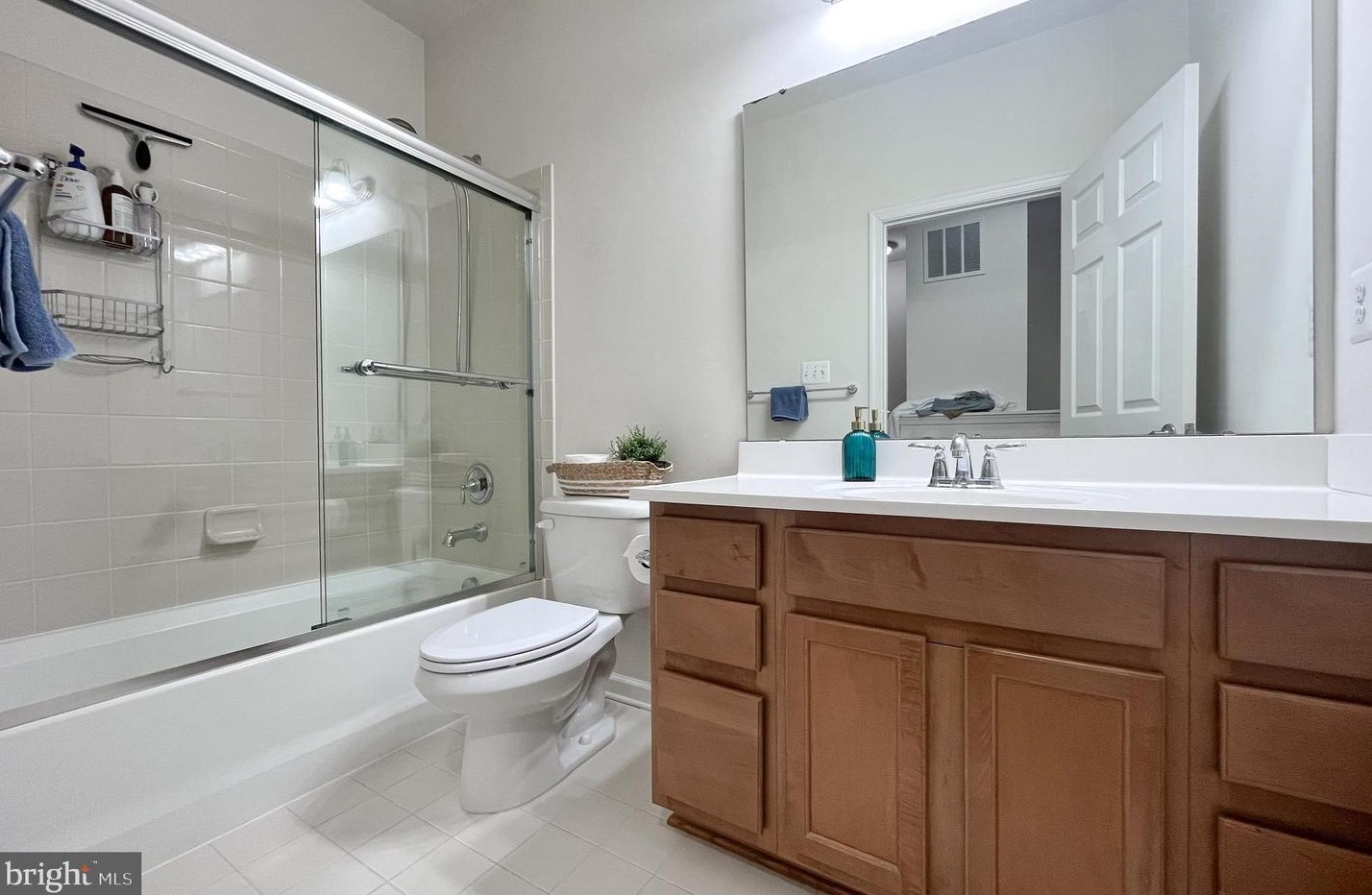 42979 Spyder Pl, Fairfax VA  20152-3480 exterior