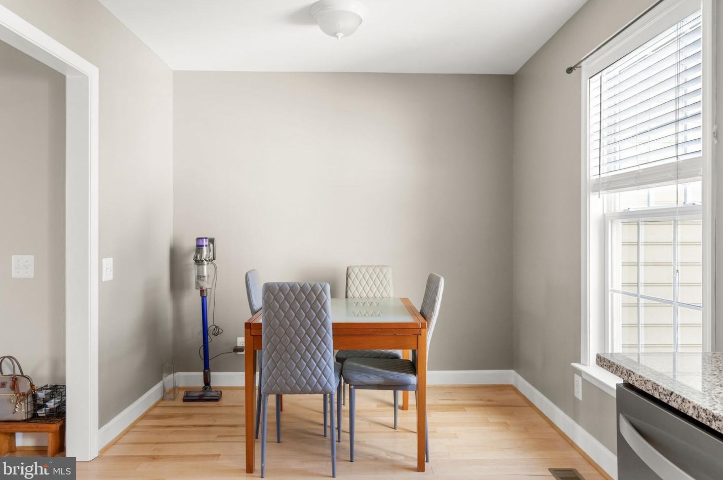 22277 Rampsbeck Ter, Ashburn VA  20148-4146 exterior