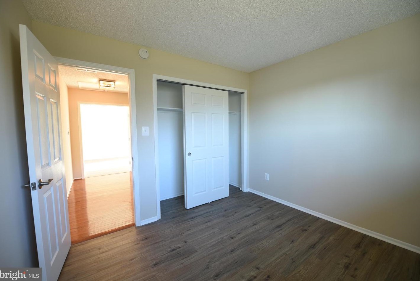 231 Penny Ln, Dulles VA  20164-1607 exterior