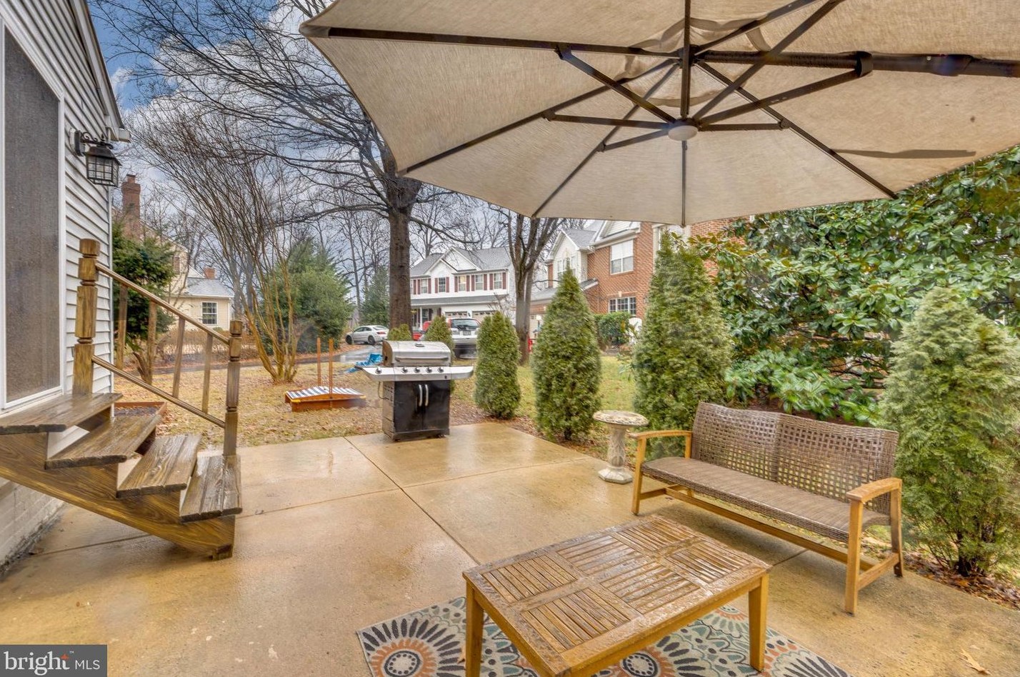 20358 Flushing Meadows Ct, Ashburn VA  20147-3854 exterior