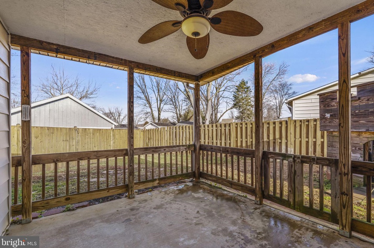 101 Cypress Rd, Dulles VA  20164-4004 exterior