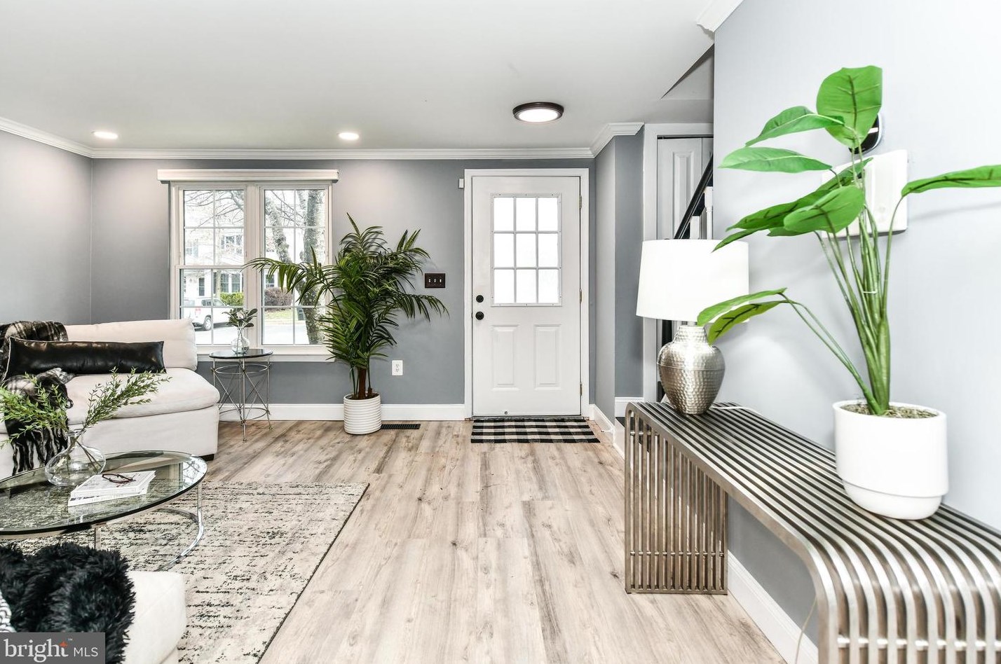 43 Bickel Ct, Sterling VA  20165-5727 exterior