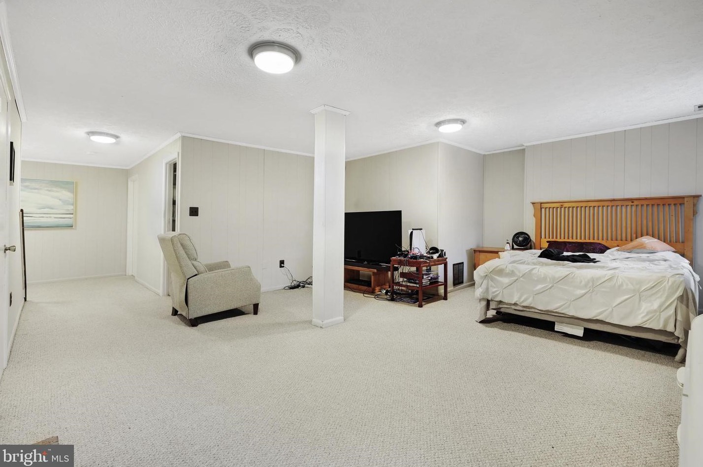 11 Haxall Ct, Dulles VA  20165-5751 exterior