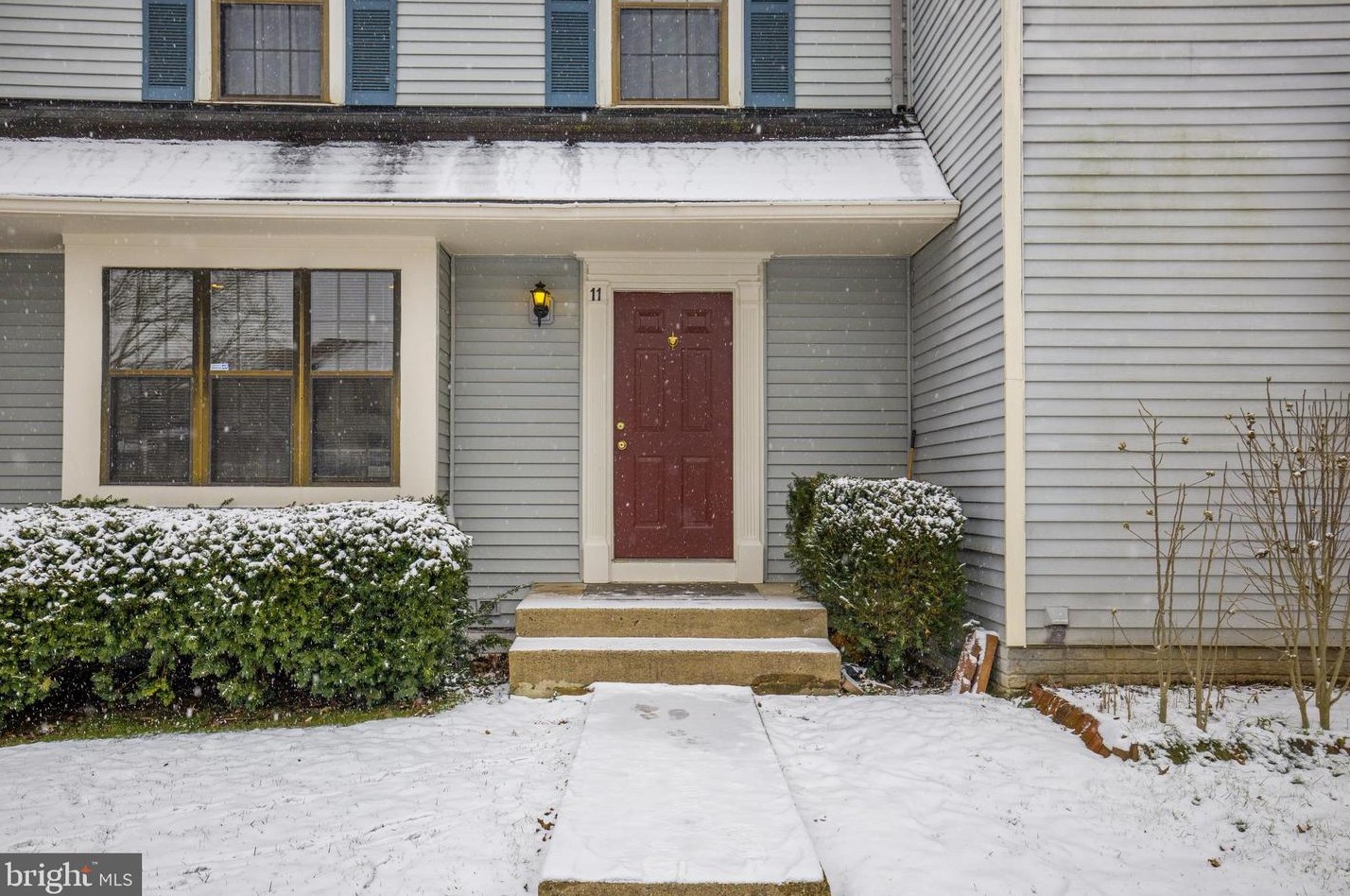 11 Haxall Ct, Dulles VA  20165-5751 exterior