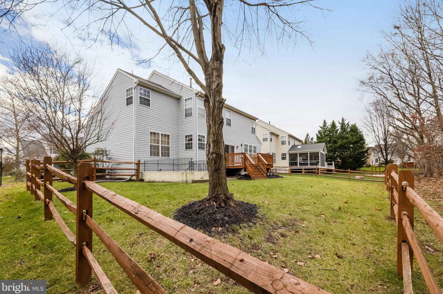 44326 Misty Creek Pl, Ashburn VA  20147-2868 exterior