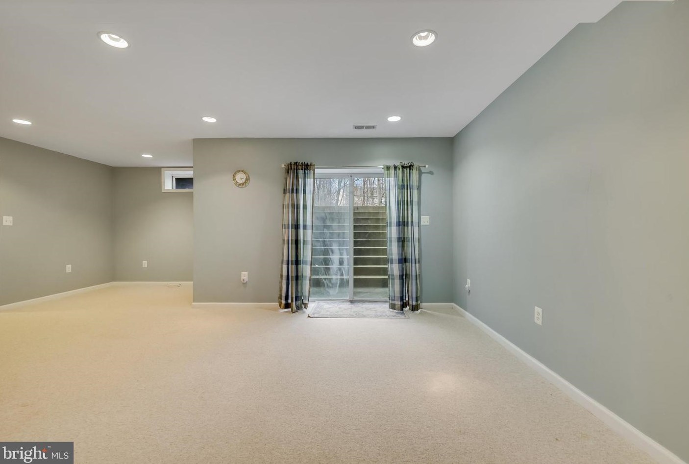 44326 Misty Creek Pl, Ashburn VA  20147-2868 exterior