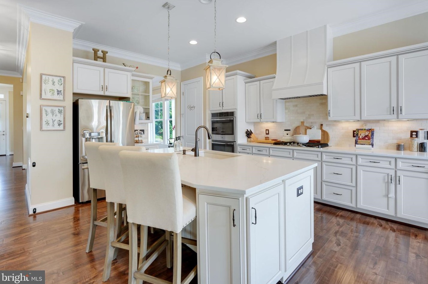 41761 Bloomfield Path St, Ashburn VA  20148-1720 exterior