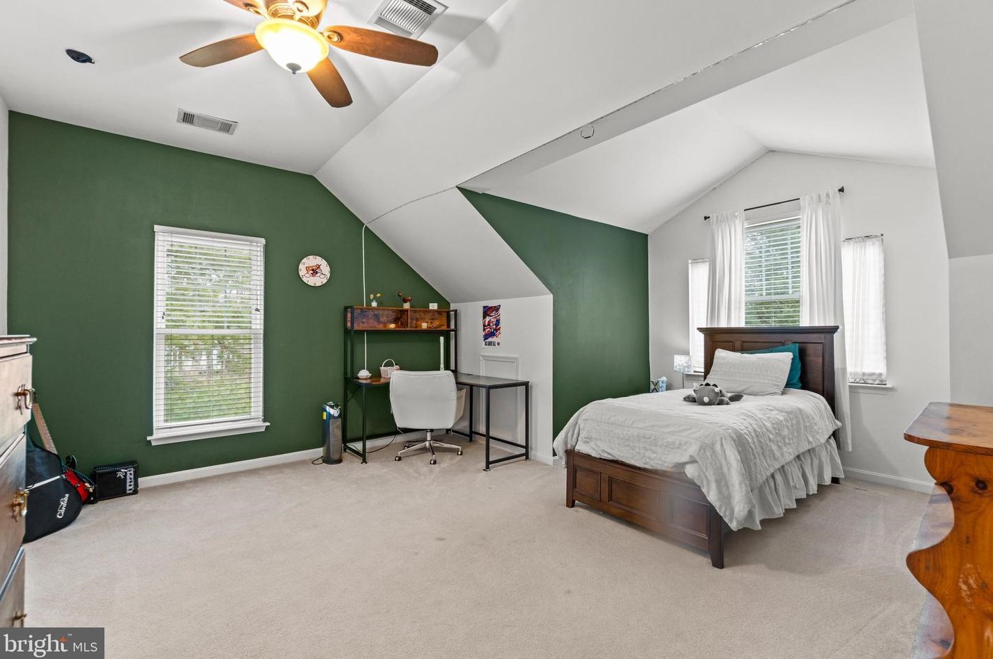 43126 Arundell Ct, Ashburn VA  20148-5021 exterior