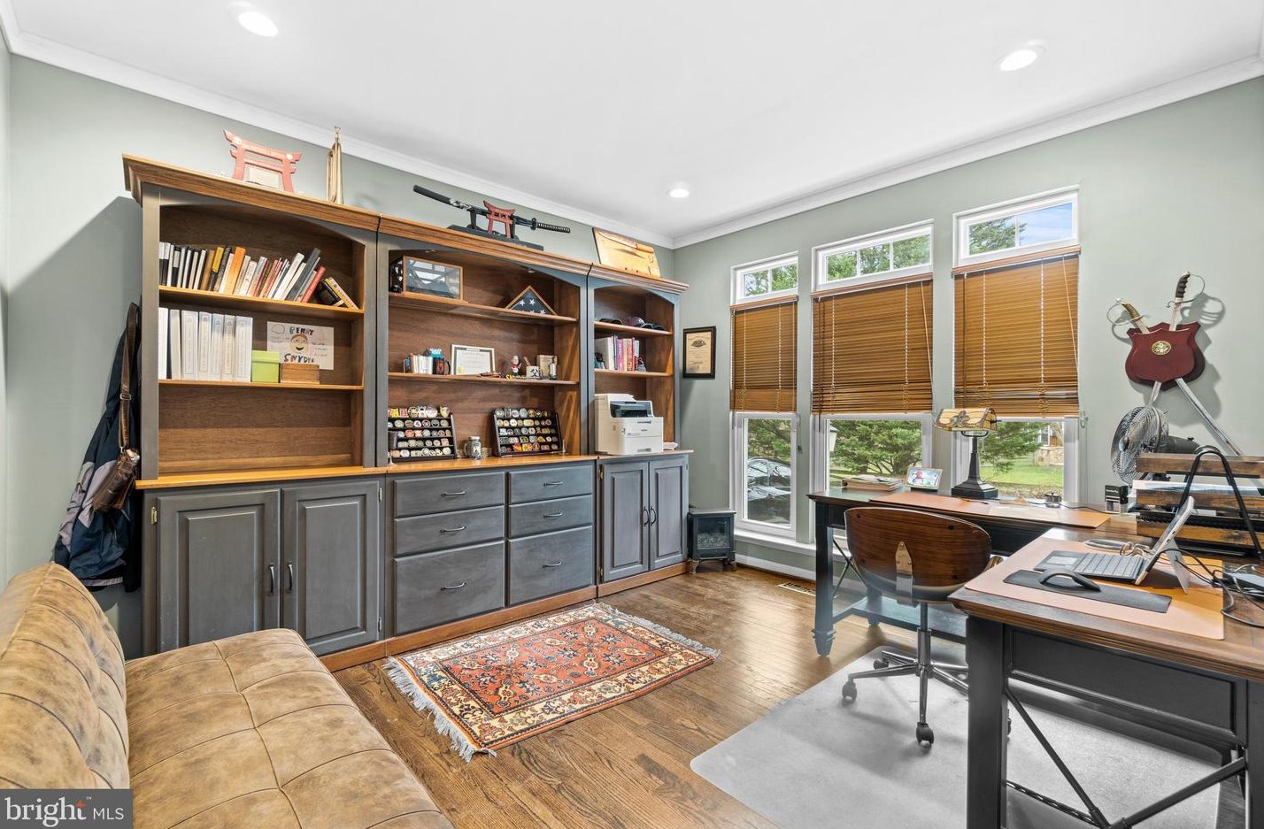 43126 Arundell Ct, Ashburn VA  20148-5021 exterior