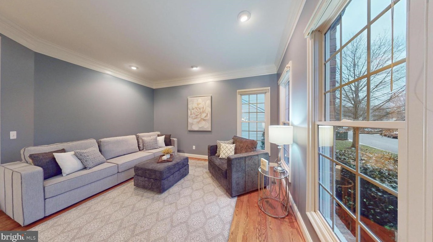 47305 Middle Bluff Pl, Dulles VA  20165-3131 exterior