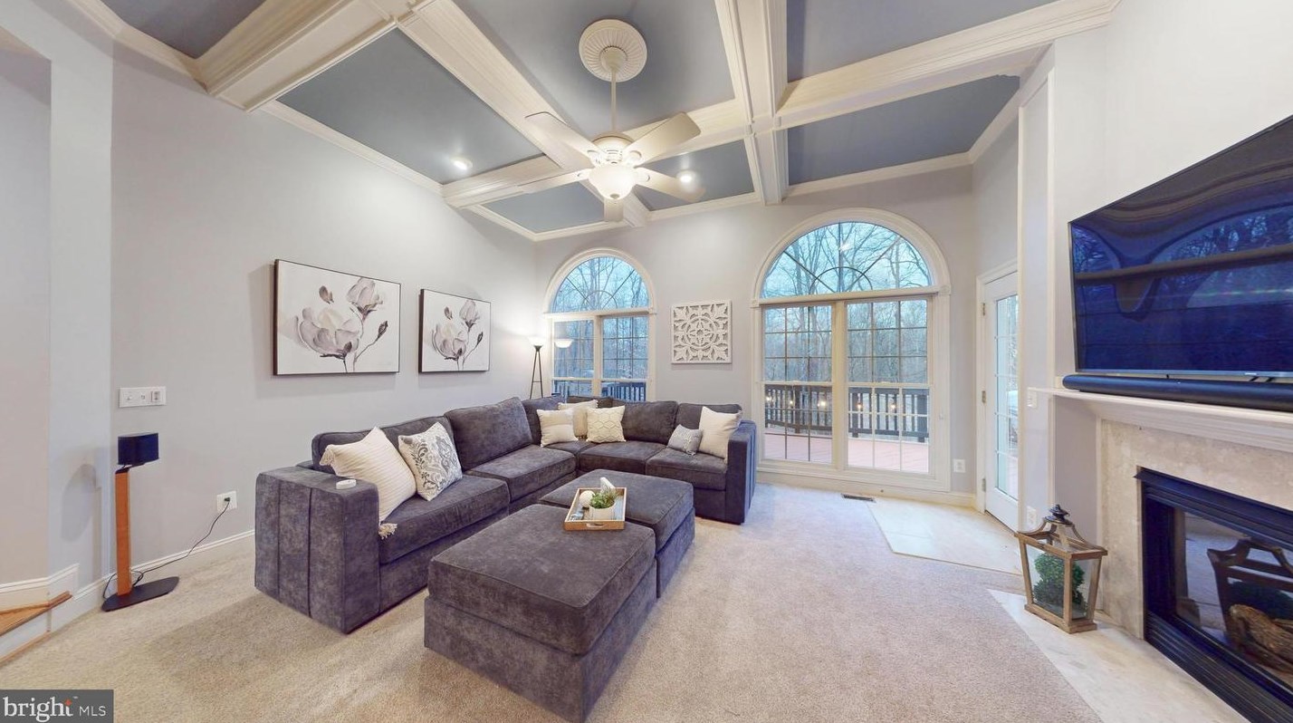 47305 Middle Bluff Pl, Dulles VA  20165-3131 exterior